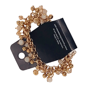 Image of the gold, pearl cluster bracelet.